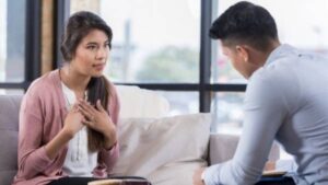 cách nhận biết phụ nữ có chồng thích mình