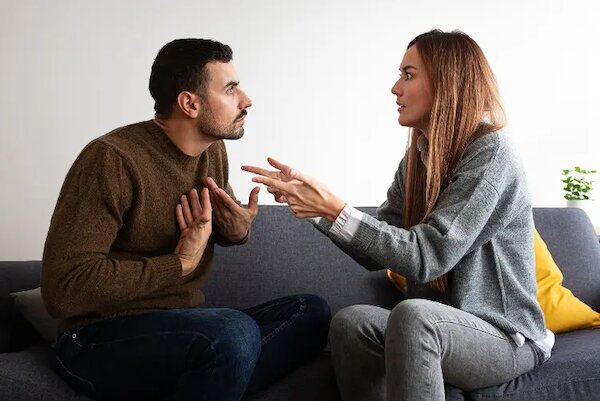 6 chiêu trò thao túng tâm lý trong tình yêu