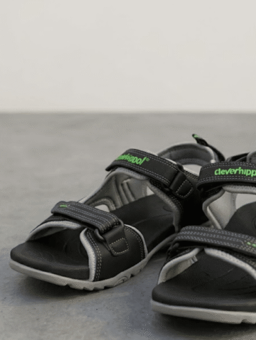 sandals-active-cho-be-em-chan