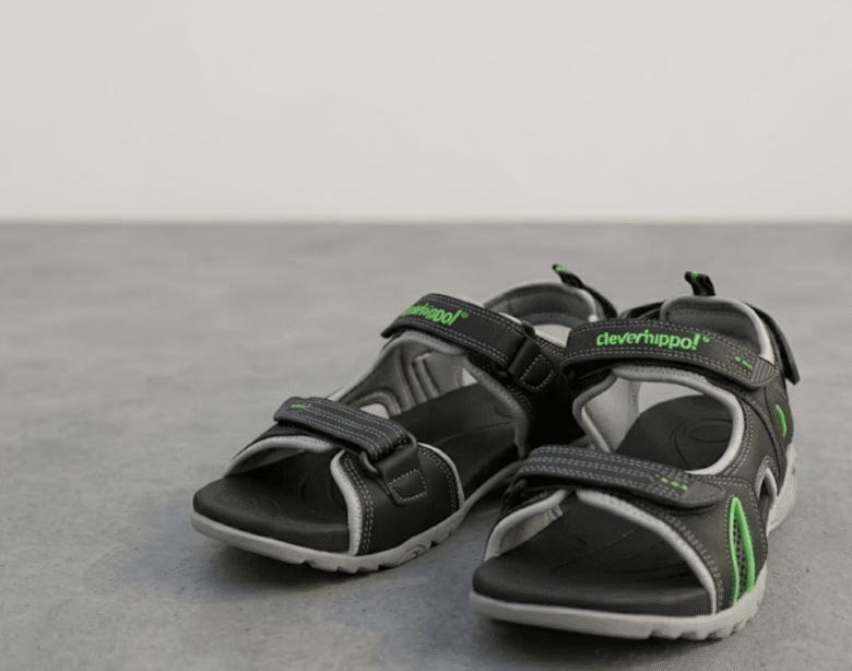 sandals-active-cho-be-em-chan