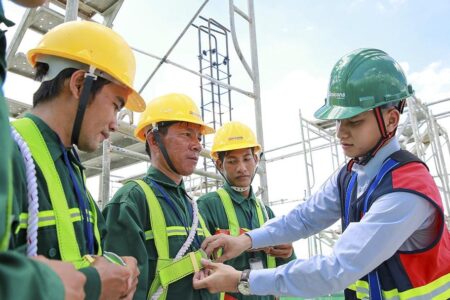 Kinh Nghiệm Chọn Quần Áo Bảo Hộ Lao Động Chuẩn Theo Ngành Nghề